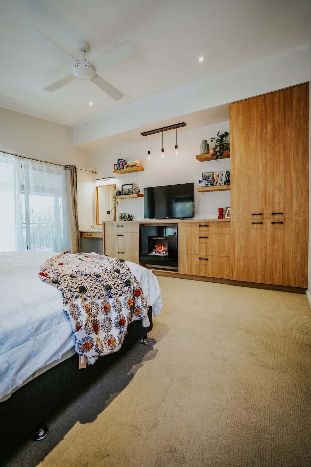 Modern Bedroom Renovation Illawarra & South Coast